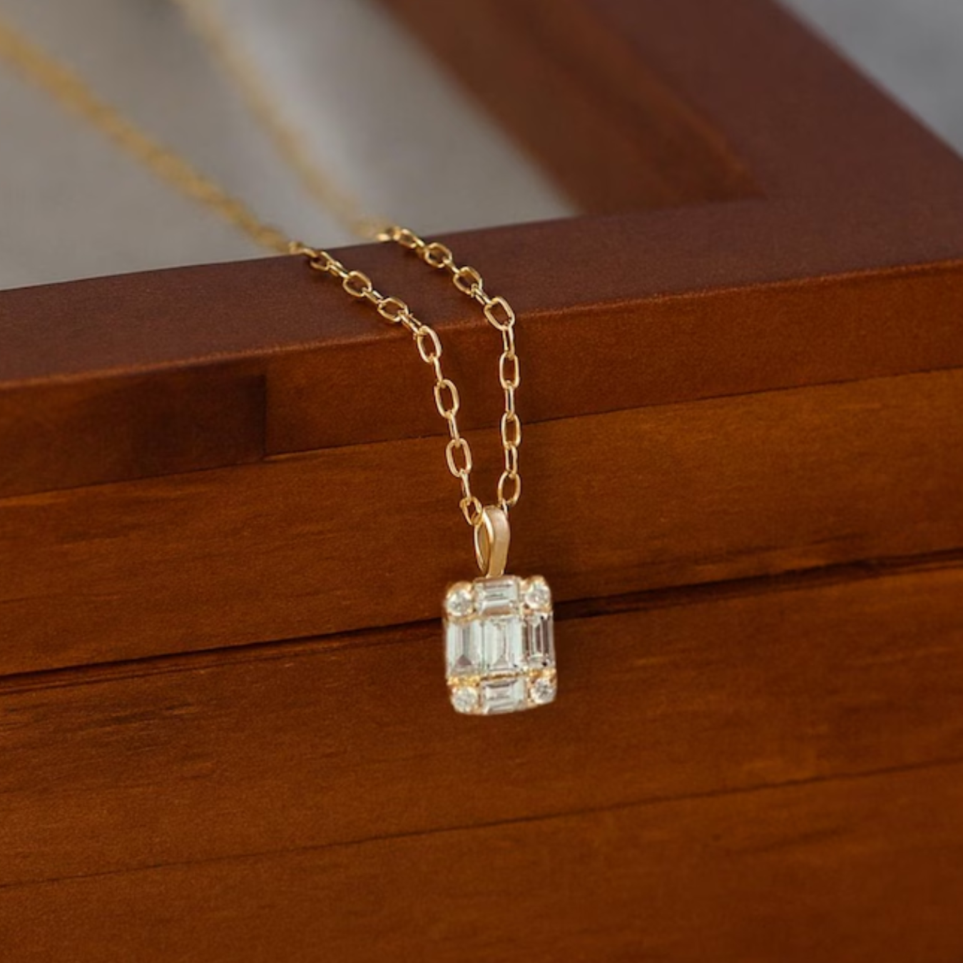 Top Jewelry Trends for Spring 2025