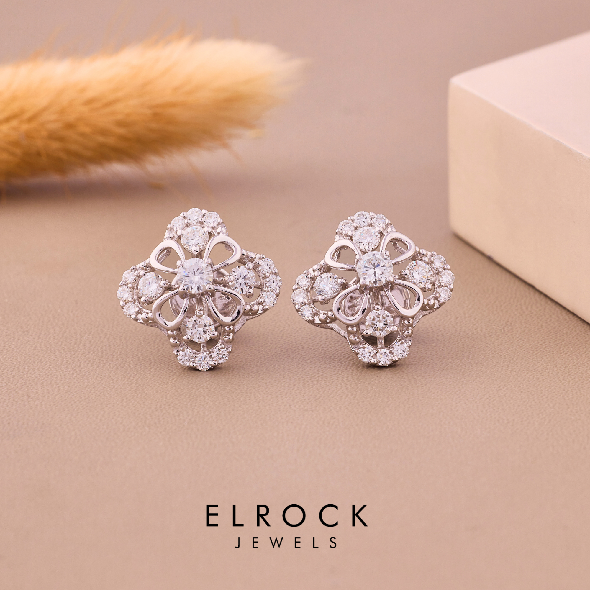 14K Gold Diamond Stud Diamond Clover Floral Studs Earrings