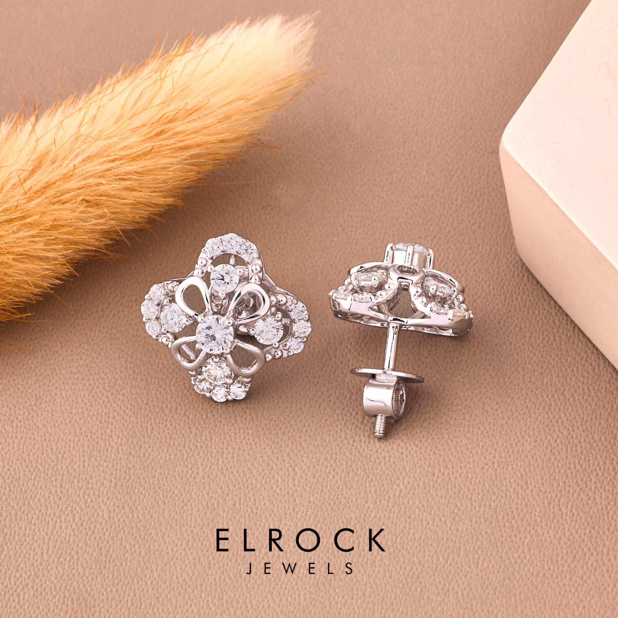 14K Gold Diamond Stud Diamond Clover Floral Studs Earrings