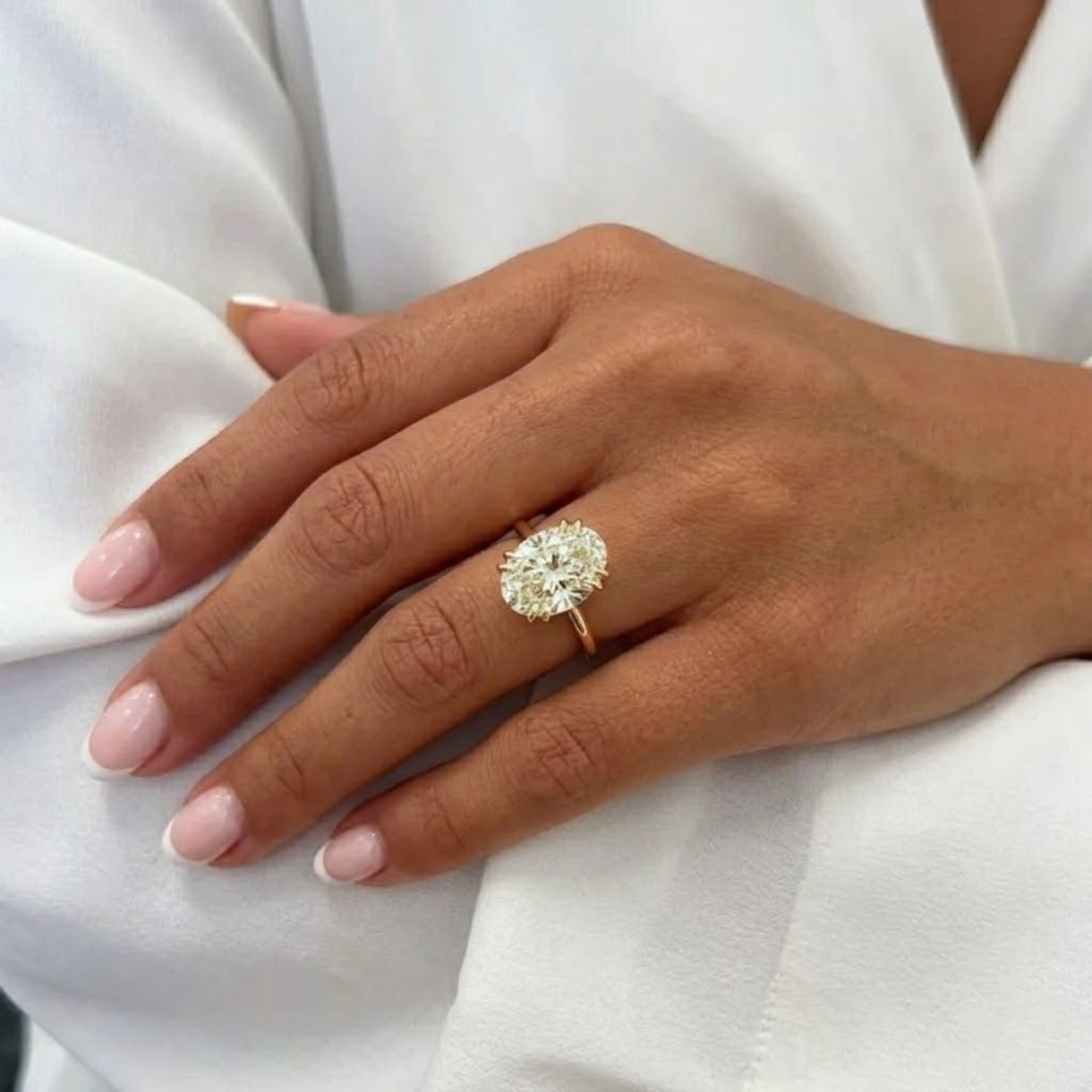14K Gold Four Prong Setting Oval Shaped Engagement Ring