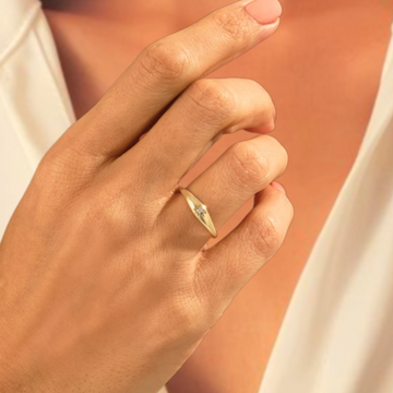 14K Solid Gold Star Signet Ring with Diamond, Dainty Stackable Rings, Gold Pinky Ring Women