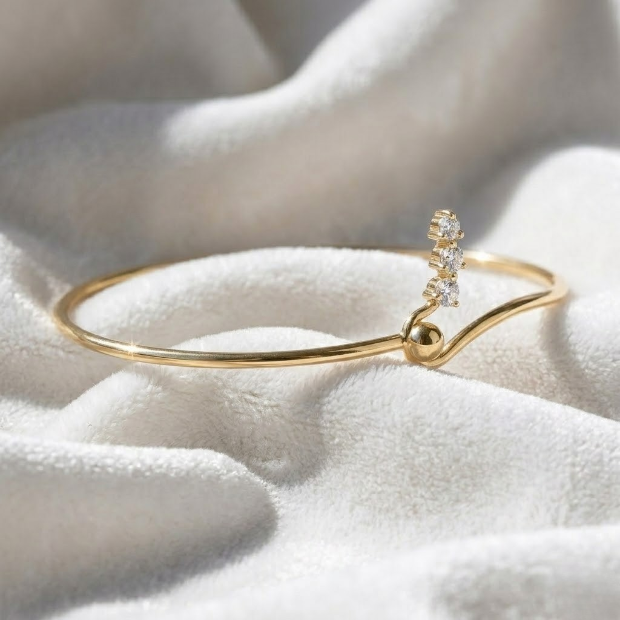 14K Gold Minimalist Pear Shape Solitaire Cuff Bracelet