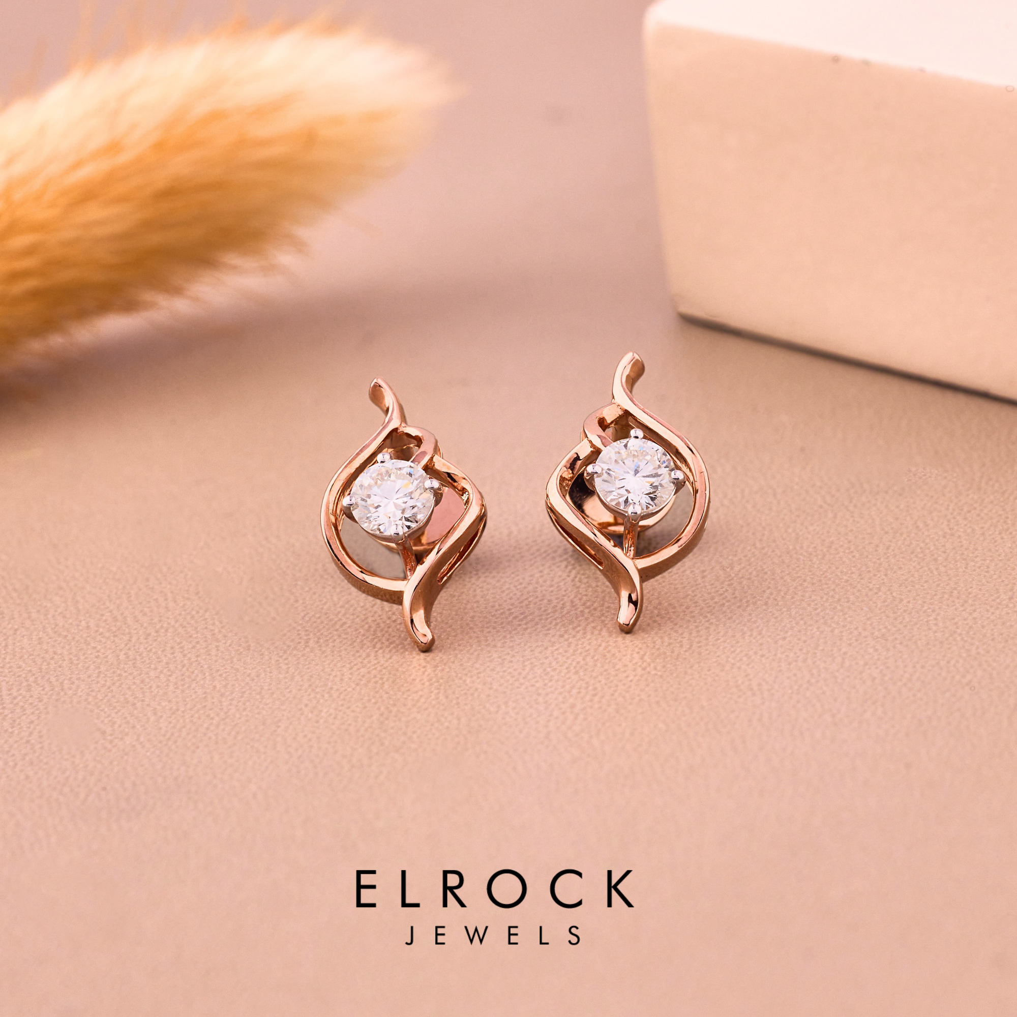 14K Gold Lab Grown Round Brilliant Cut Diamond Earrings