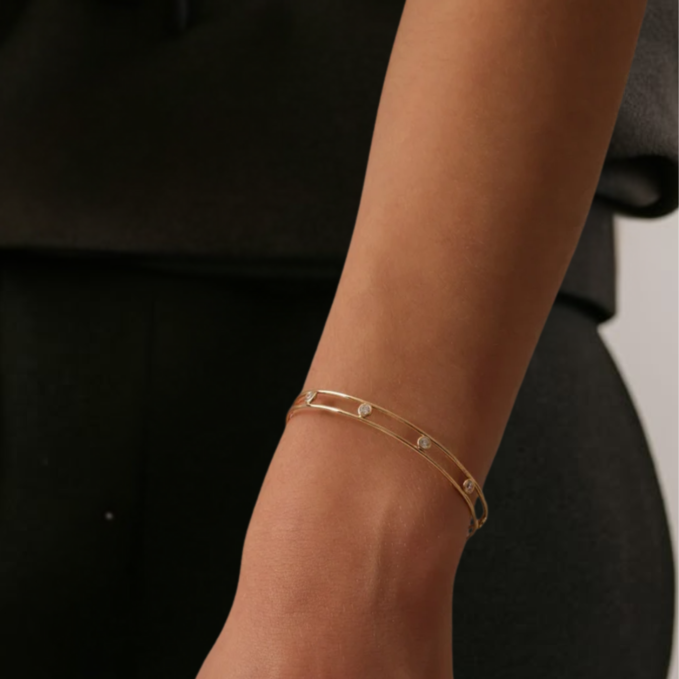 14k Gold Bezel Setting Diamond Cuff Bracelet