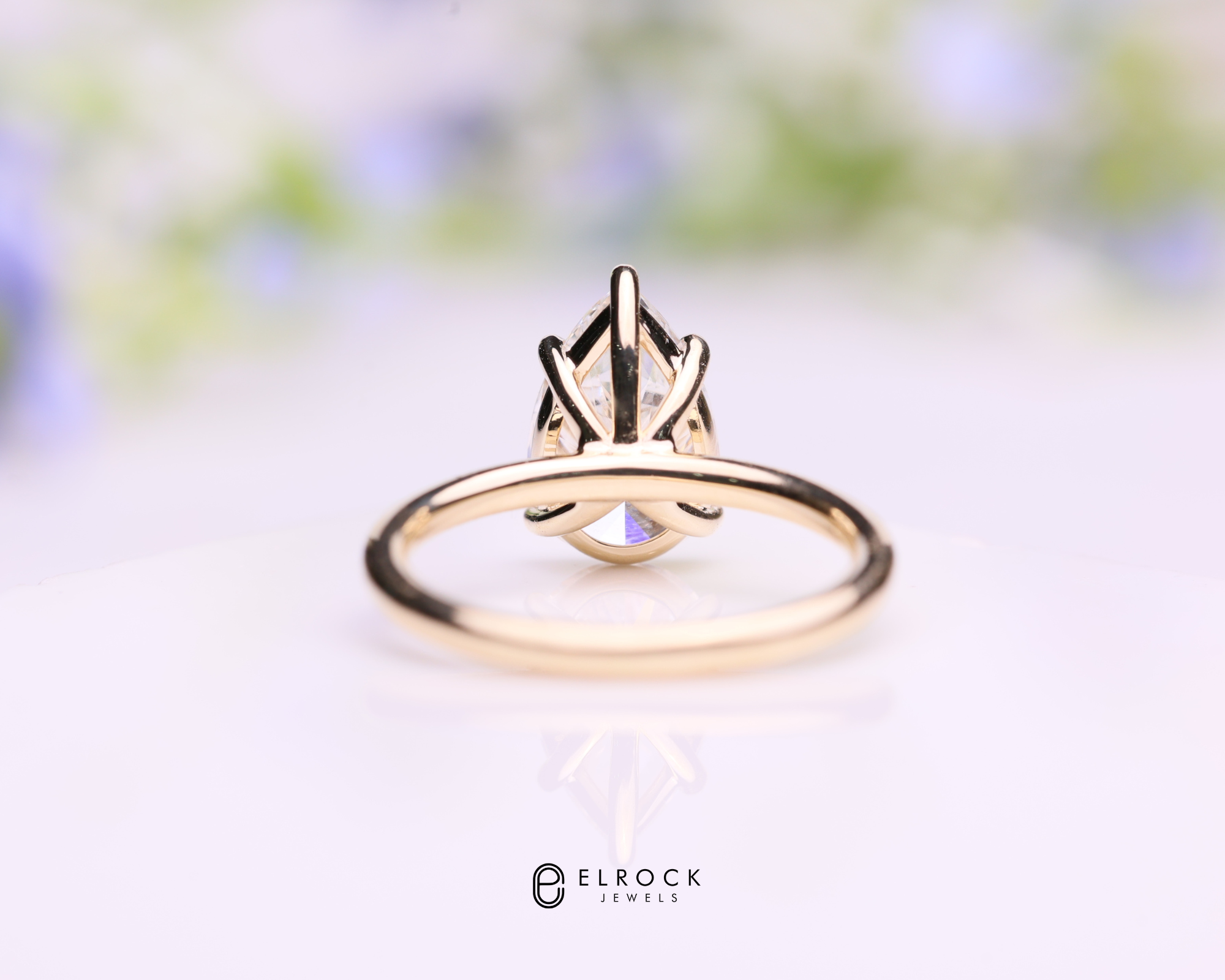 14K Gold 2 Carat Pear Cut Lab Grown Diamond Engagement Ring