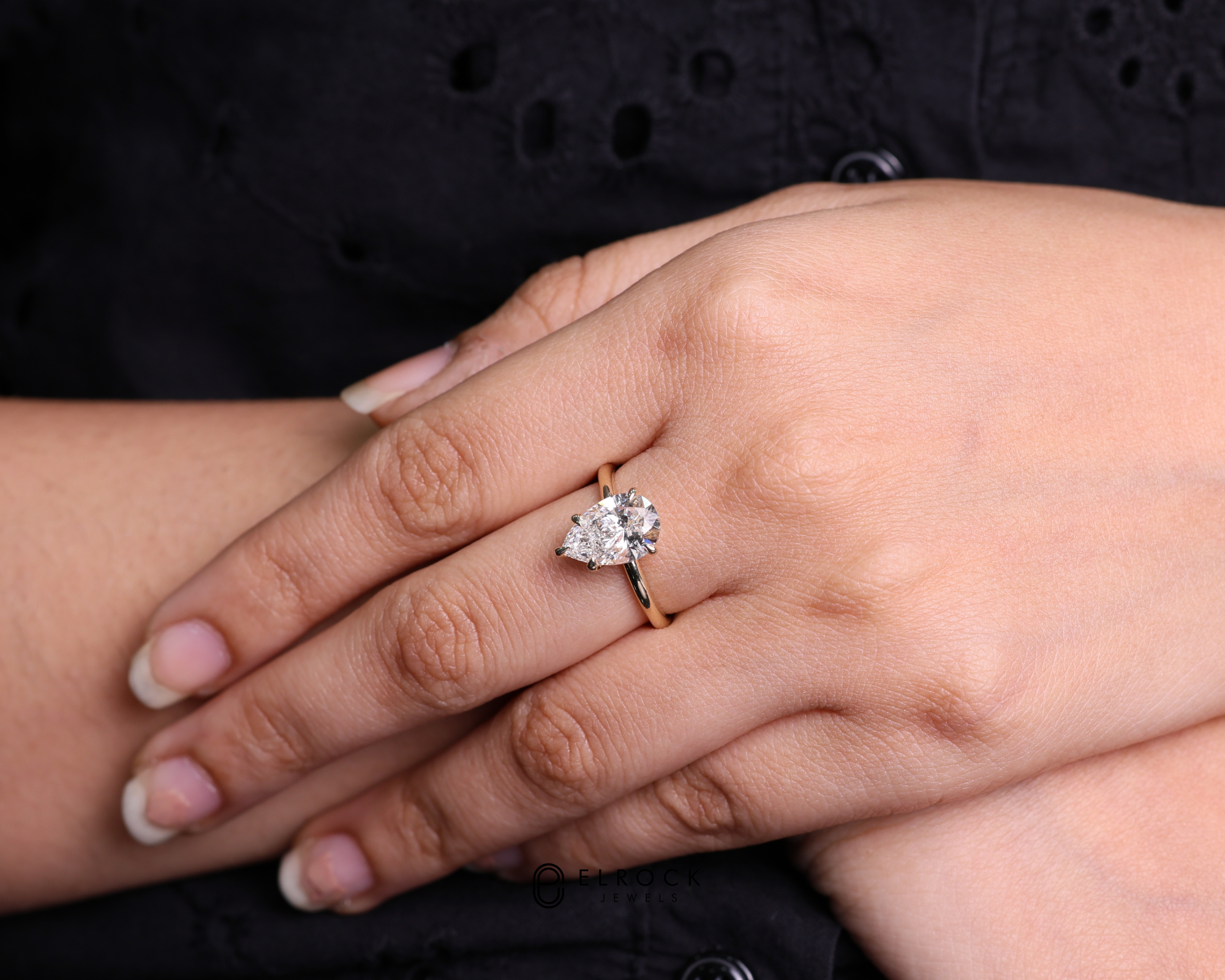 14K Gold 2 Carat Pear Cut Lab Grown Diamond Engagement Ring