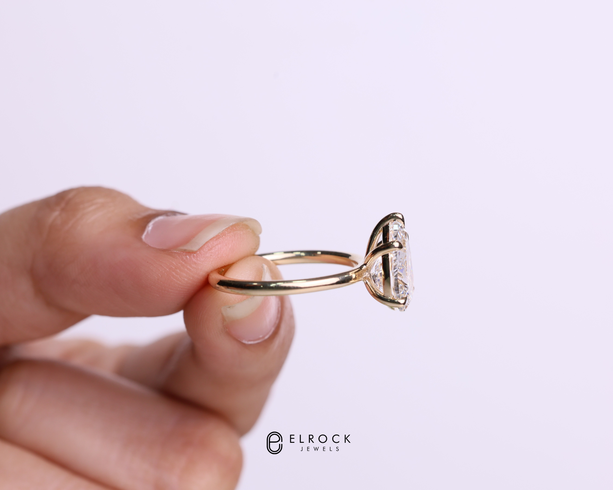 14K Gold 2 Carat Pear Cut Lab Grown Diamond Engagement Ring