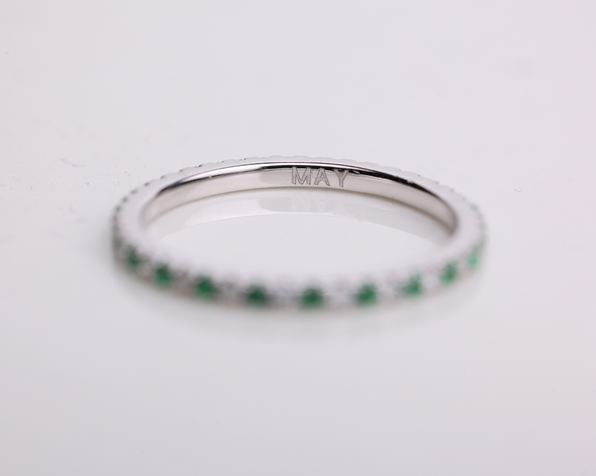 14K Solid Gold Alternating Emerald & Diamond Eternity Band