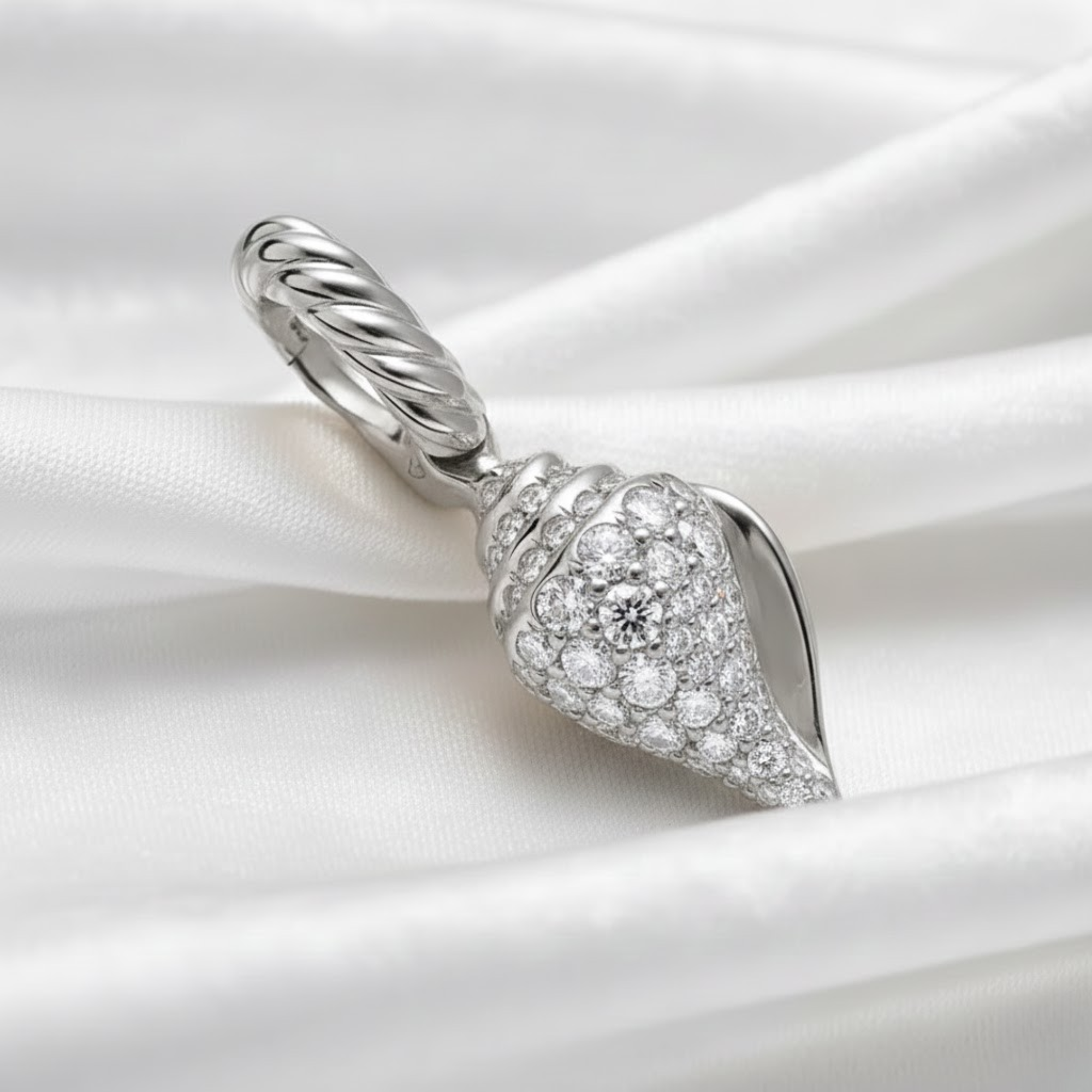 14K Solid Gold Seashell Pendant with Lab Diamond