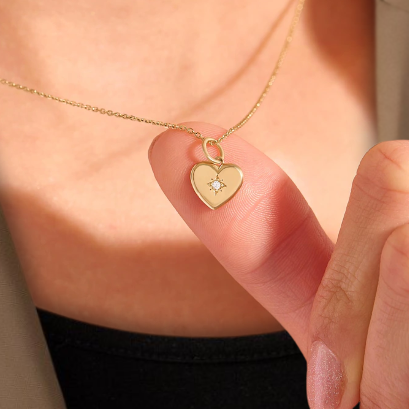 Heart Shaped Diamond Cut Round Diamond Prong Setting Necklace