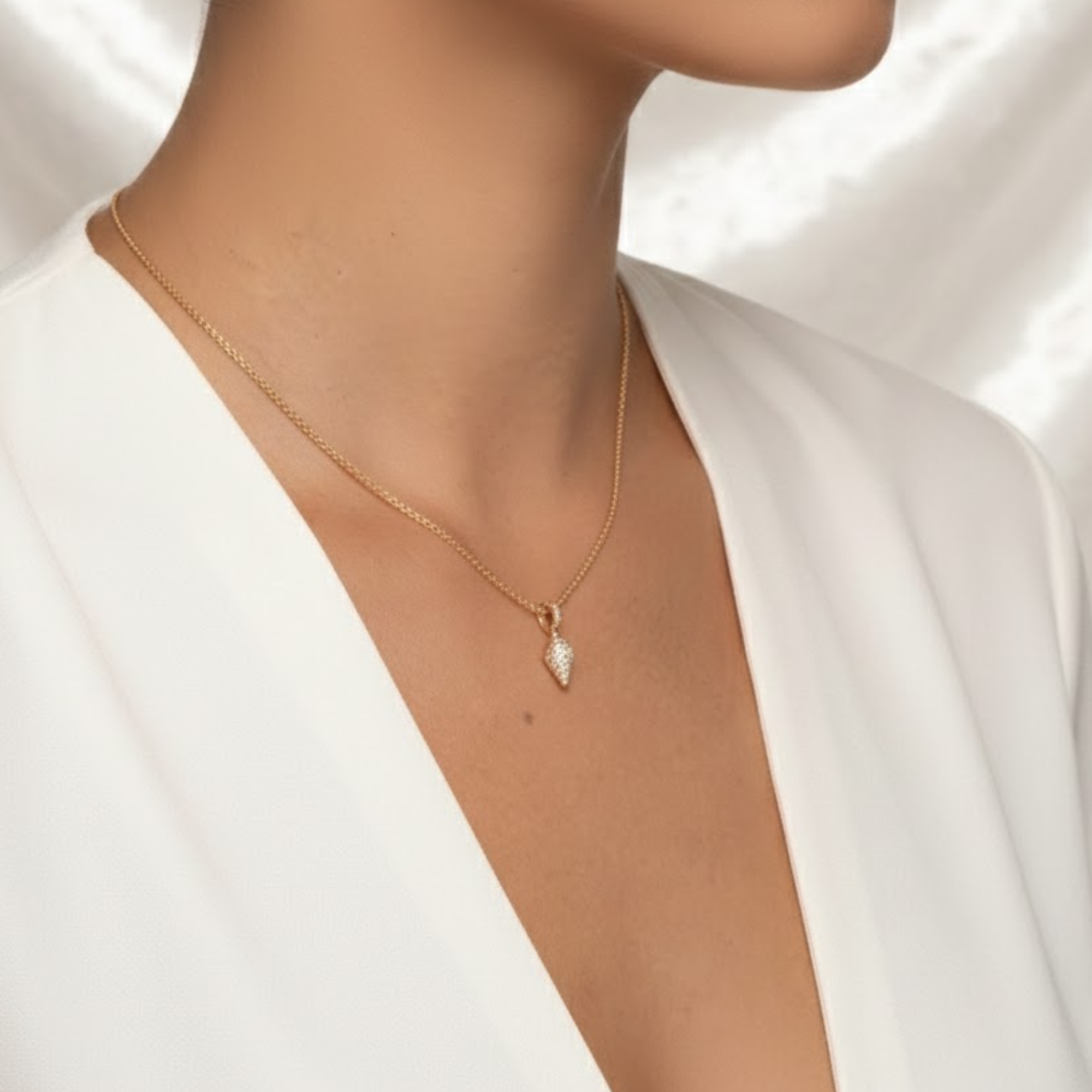 14K Solid Gold Seashell Pendant with Lab Diamond