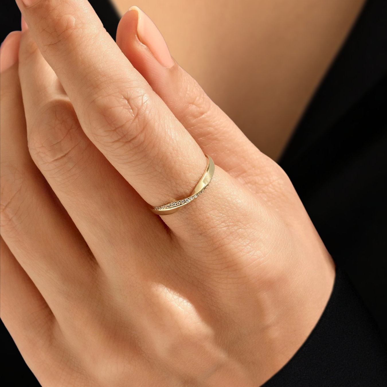 14K Gold Lab Diamond Twist Mobius Band for Women
