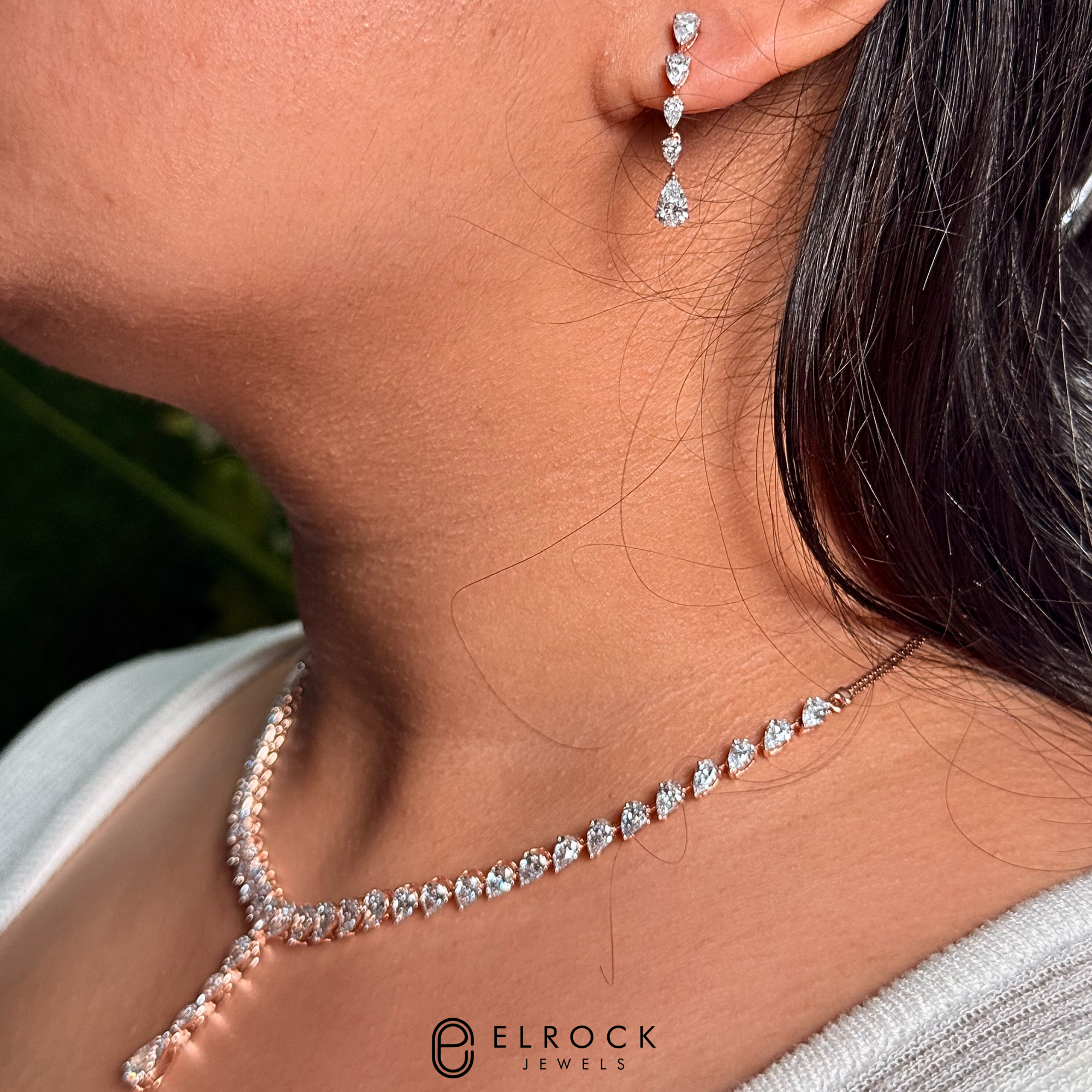 Pear Shape Diamond Necklace