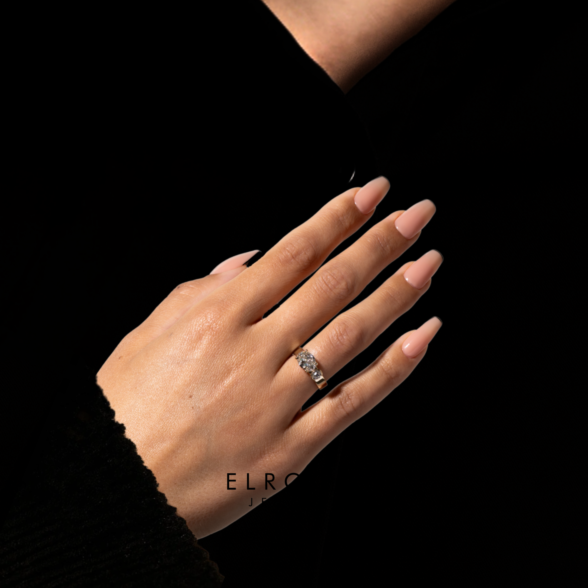 14k Gold Single Solitaire Diamond Band
