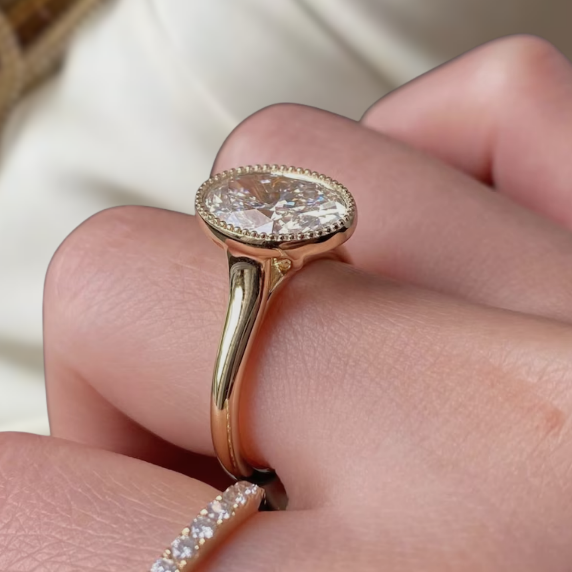 14K Gold Oval Cut Lab Grown Diamond Engagement Ring