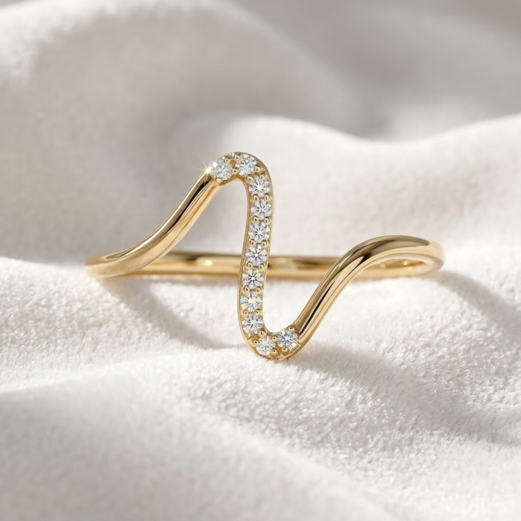 14K Gold Lab Grown Diamond Wave Curved Stacking Band