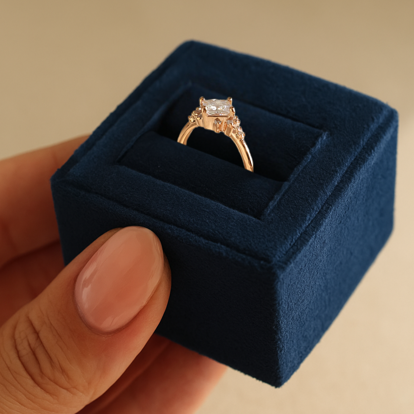 14K Gold 1.00 Carat Princess Cut Stylish Solitaire Engagement Ring