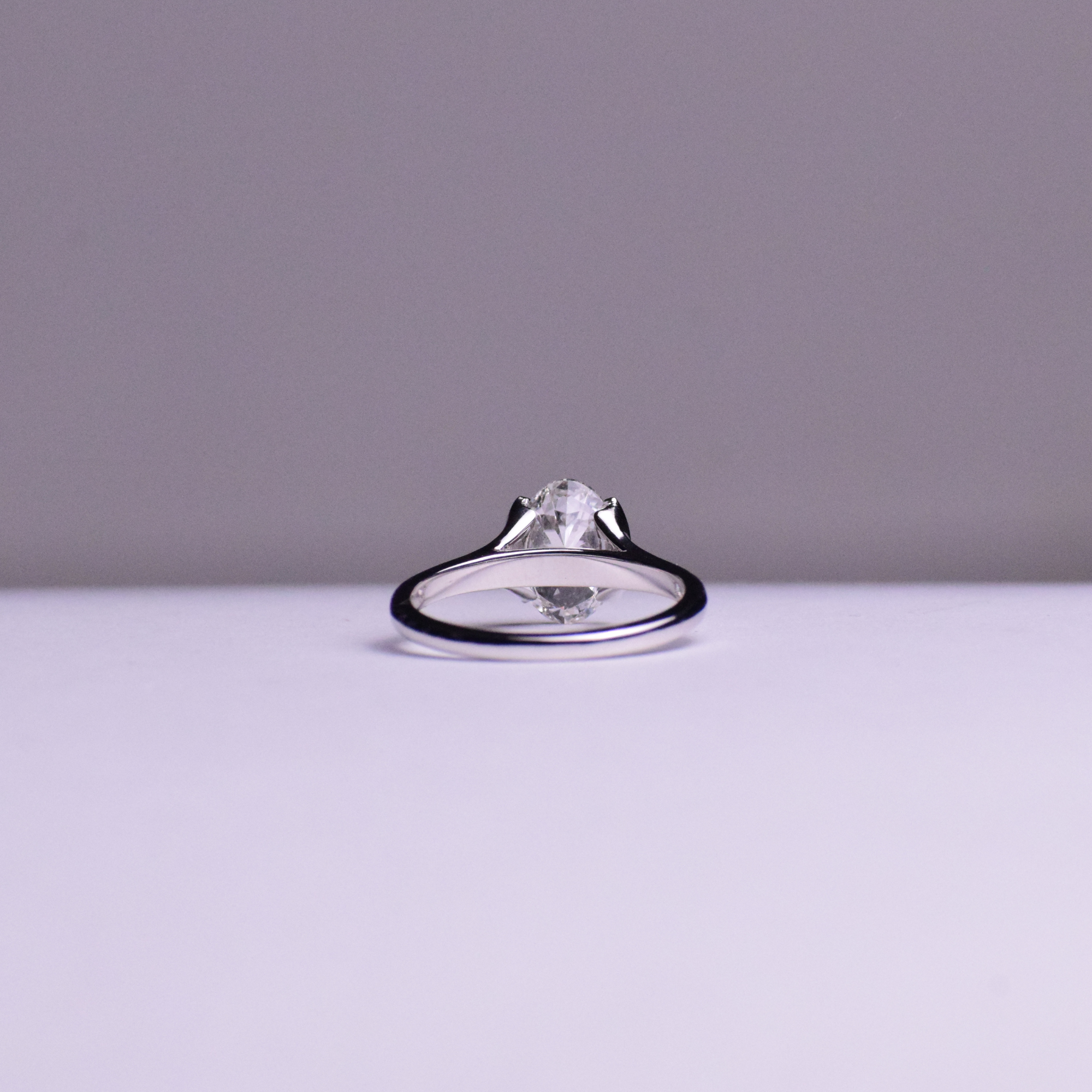 14k Gold Unique Oval Diamond Ring