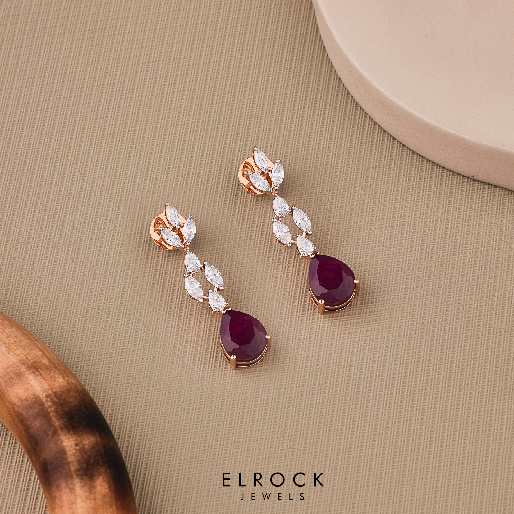 Bridal ruby and earrings and necklace set