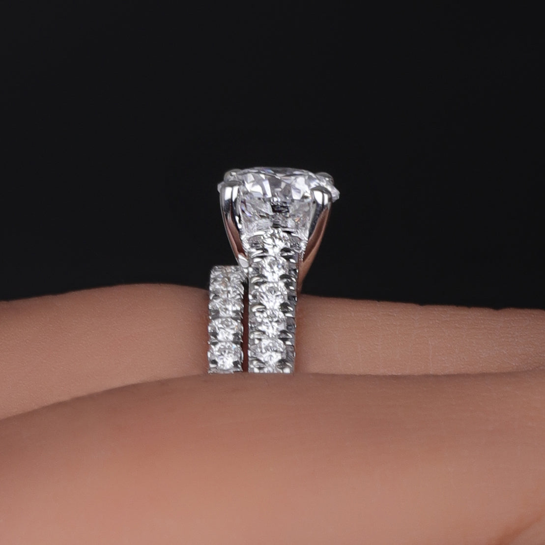 14K Gold Round Lab Grown Diamond Ring