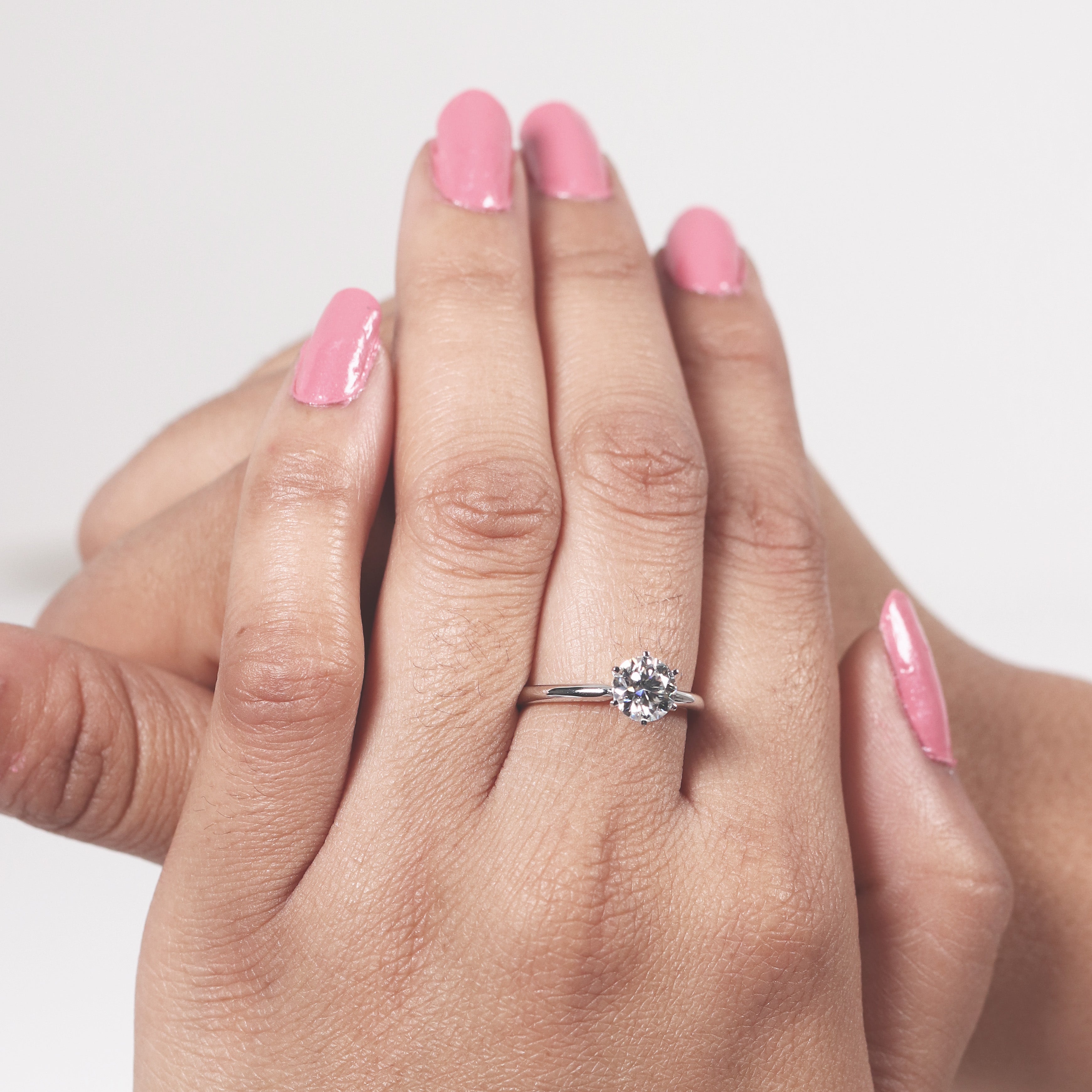 14K White Gold Round Diamond Wedding Ring