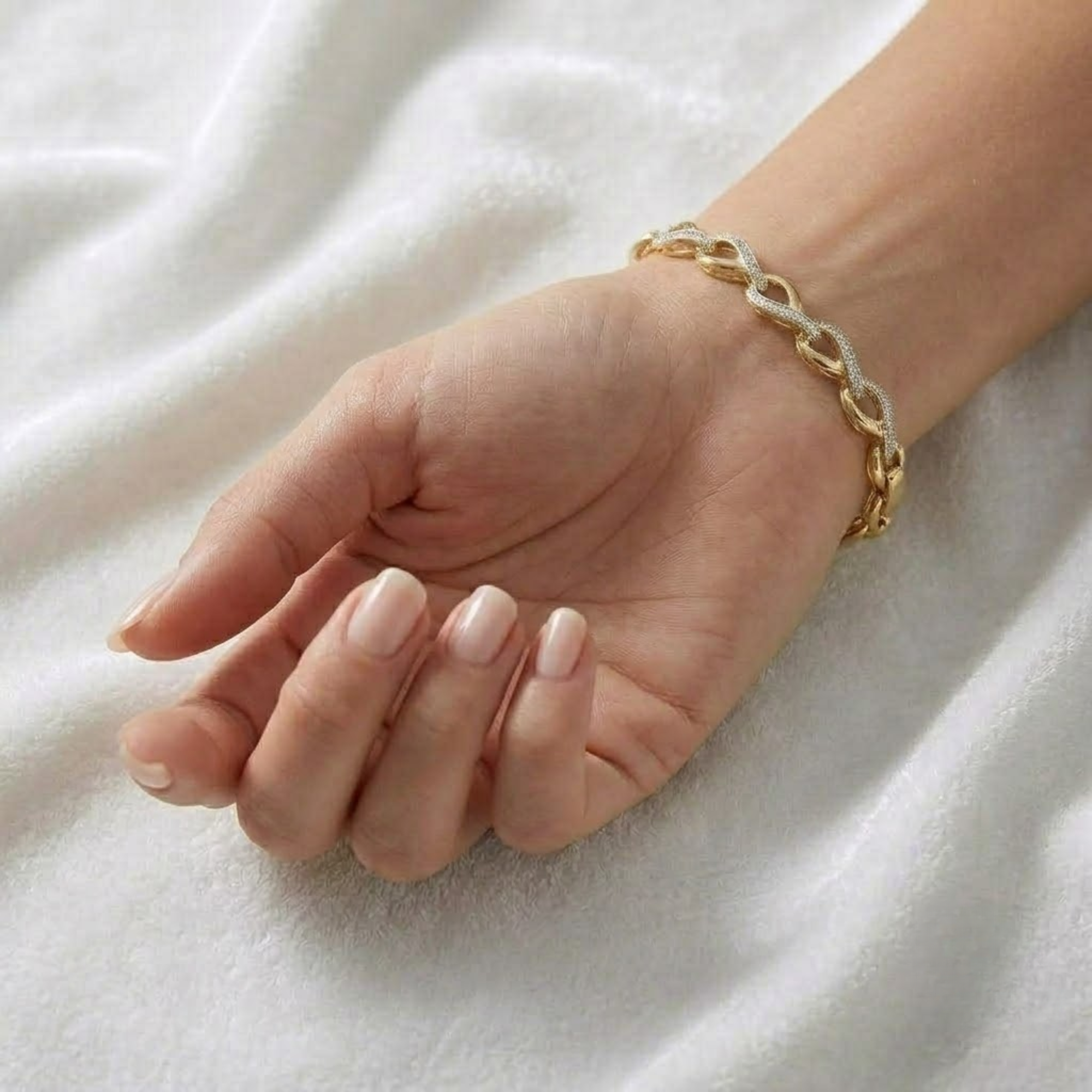 Diamond Infinity Link Bracelet, 14K Solid Gold Chain Bracelet with Pave Diamonds
