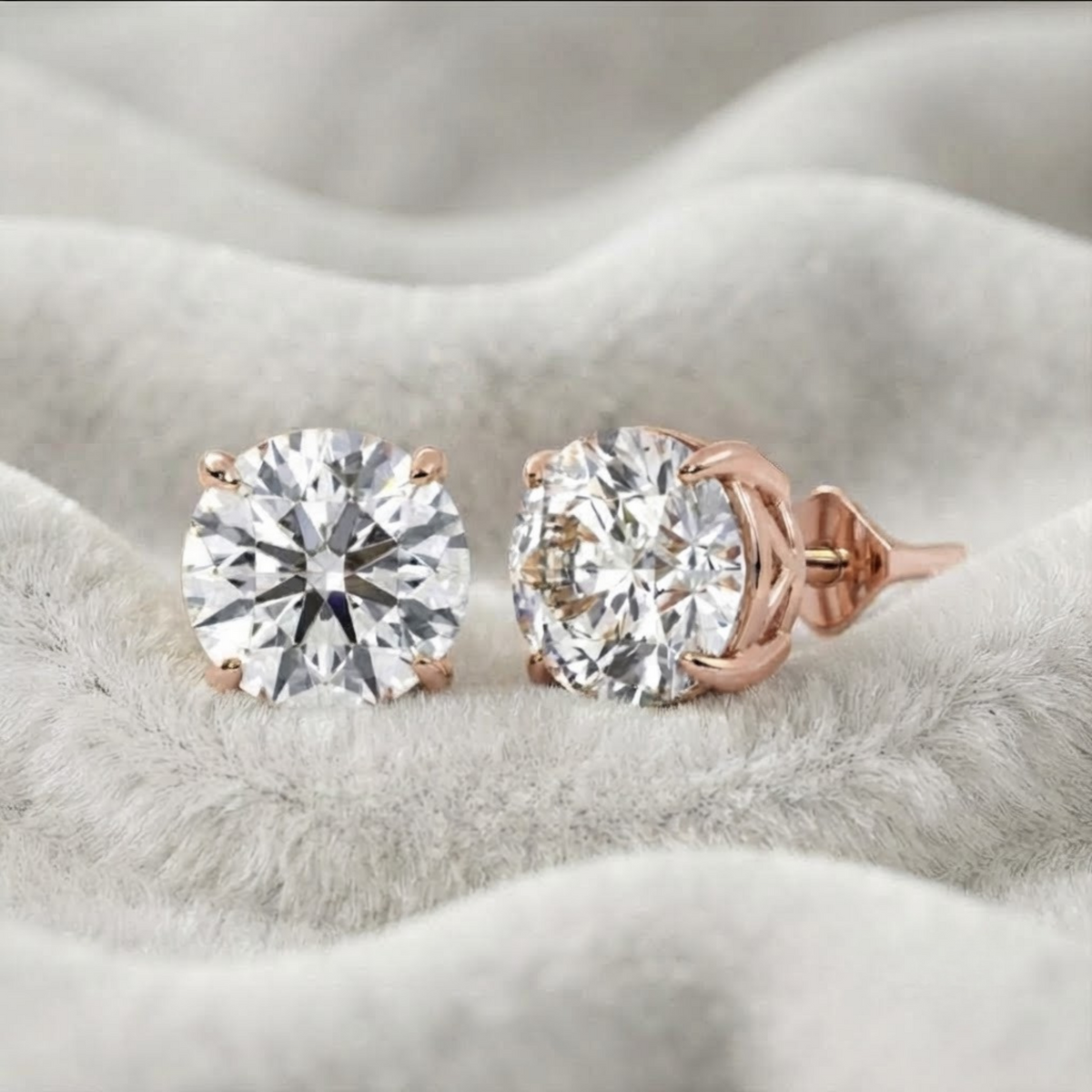 Round Diamond Solitaire Round Diamond Stud Earrings