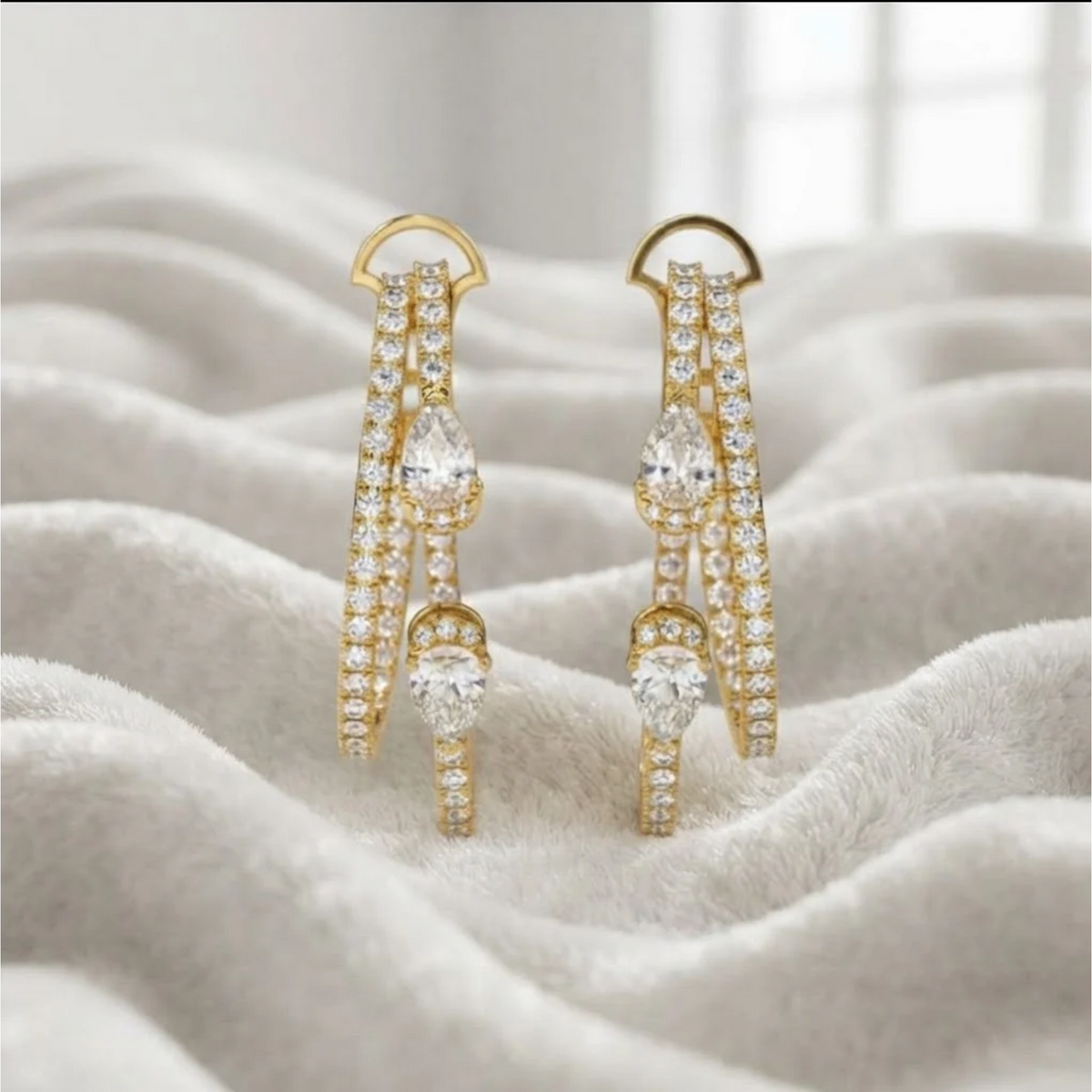 Lab Grown Diamond Drop Sparkly Diamond Stud Earrings