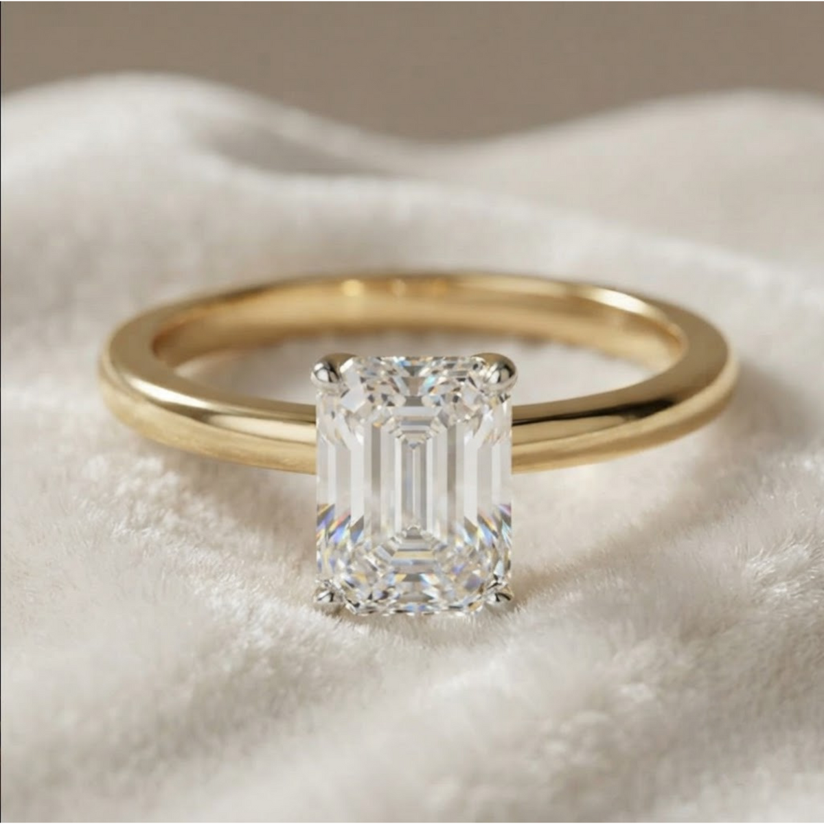 Emerald Solitaire 4 Prong Setting Ring
