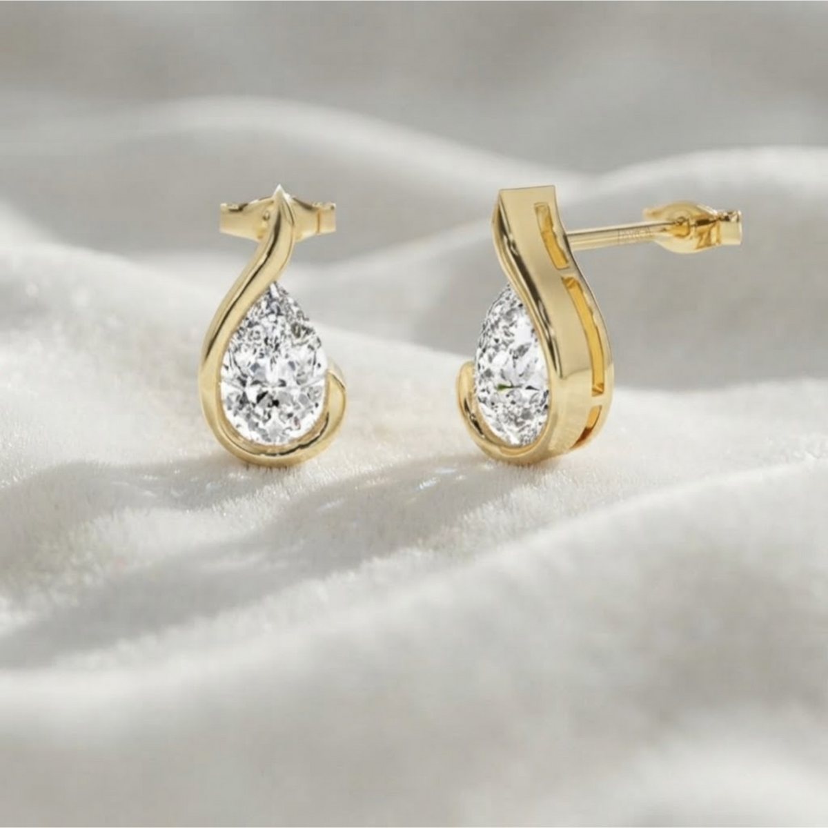 Lab Grown Diamond Studs Pear Shape Earrings