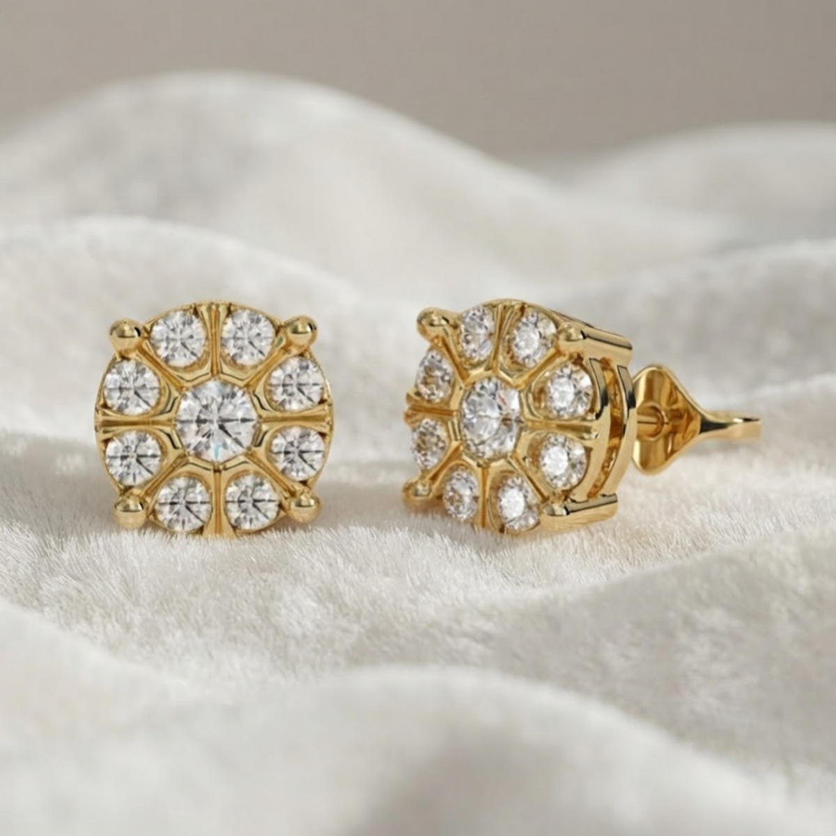 Round Cluster Diamond Stud Earrings