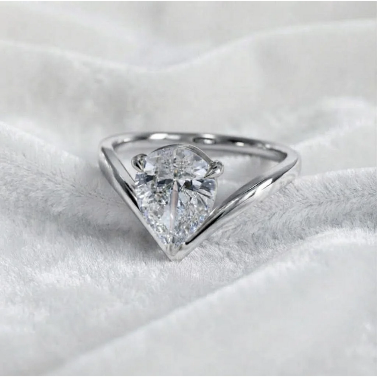 Pear Cut Lab Grown Diamond Curved Engagement Ring