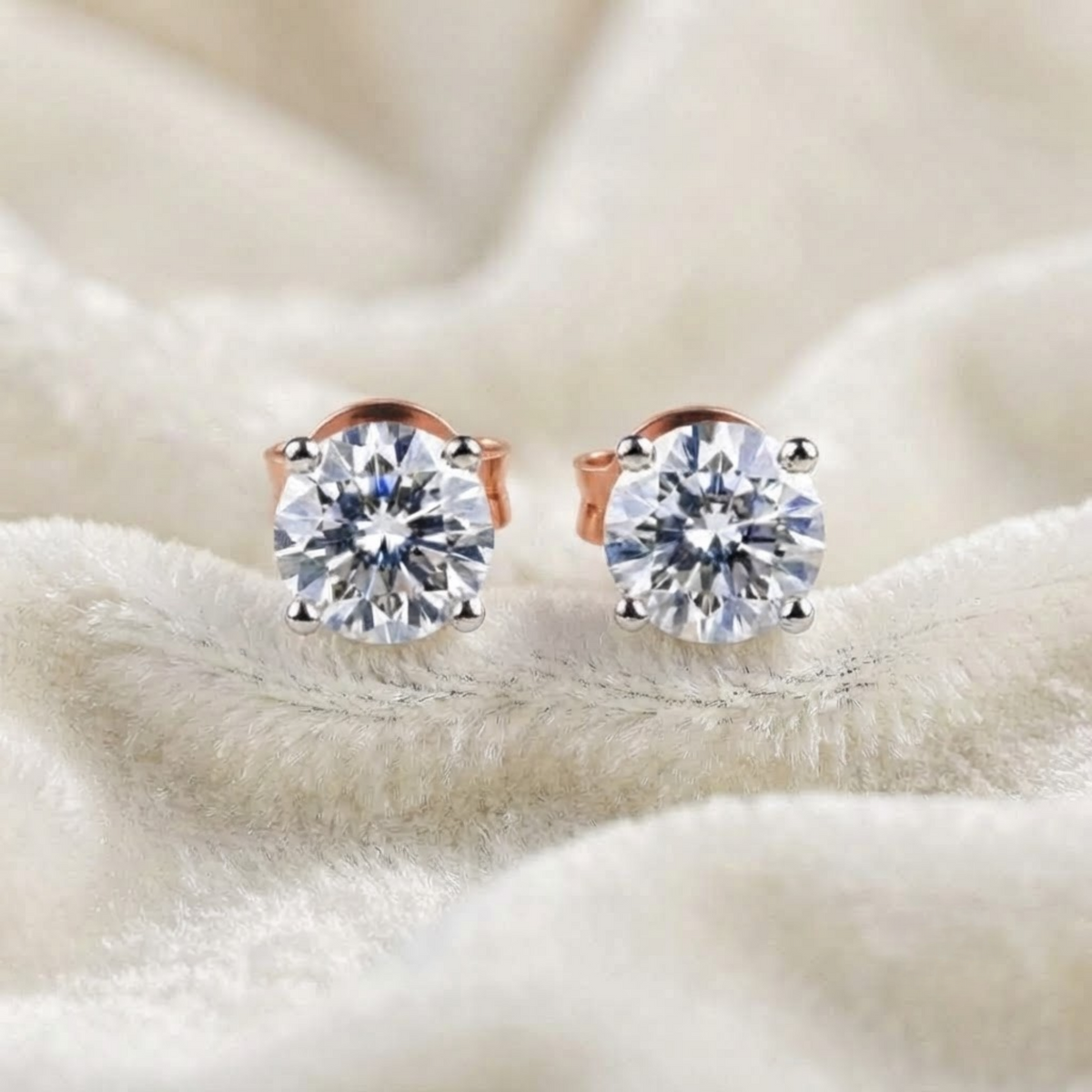 Runde Diamantohrringe Runde Brillanten Ohrstecker
