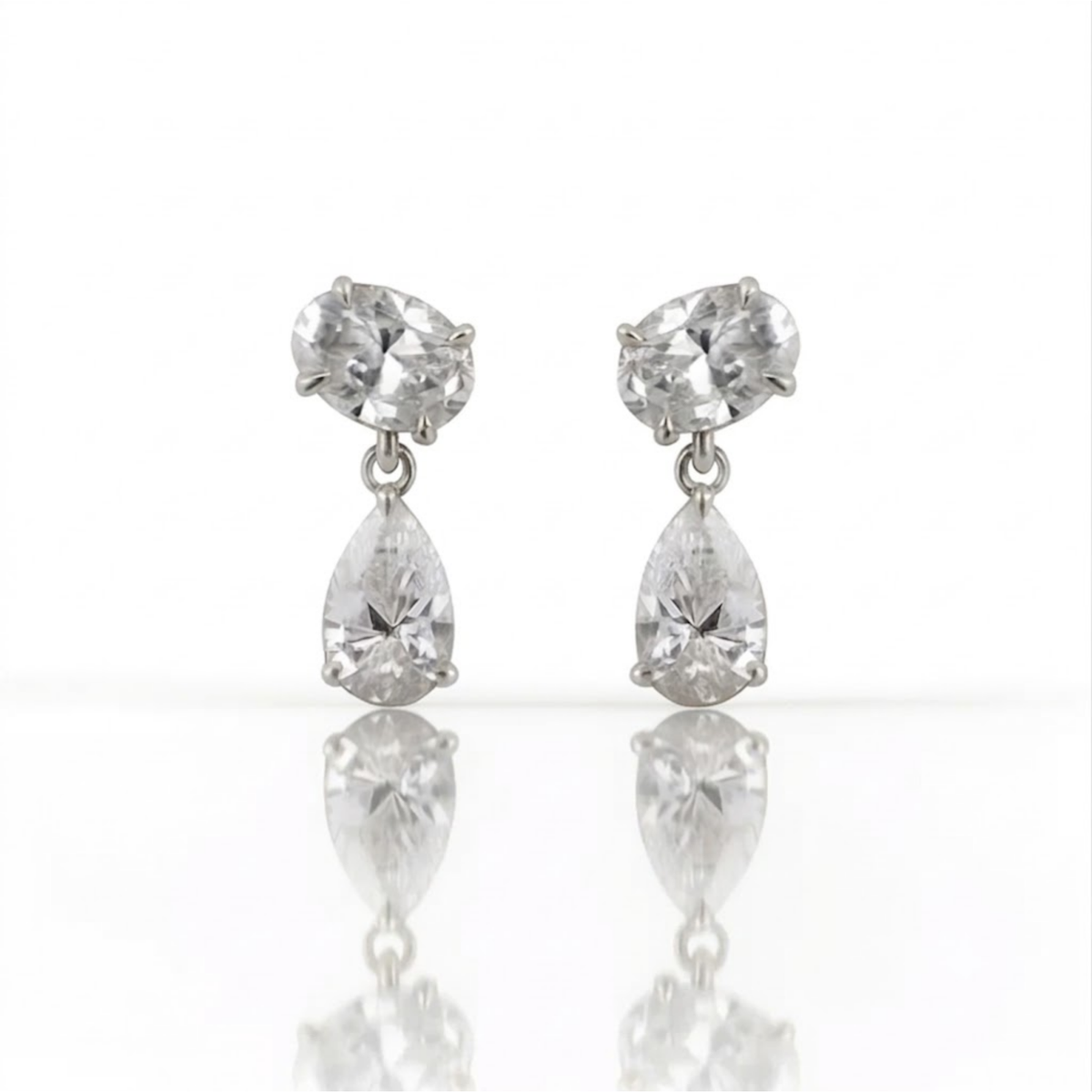 14K Marquise- und birnenförmige, im Labor gezüchtete Diamant-Hängeohrringe
