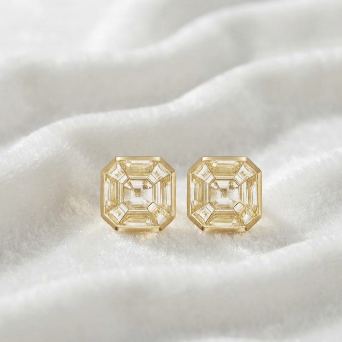 5.00 Karat Asscher Schliff im Labor gezüchteter Diamant 14K Gold Bezel Set Ohrringe