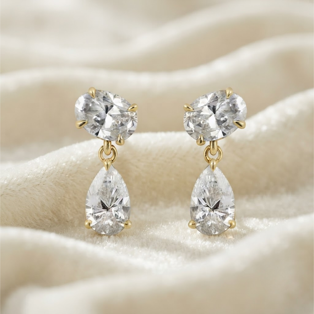 Pear Shape Dangling Earrings