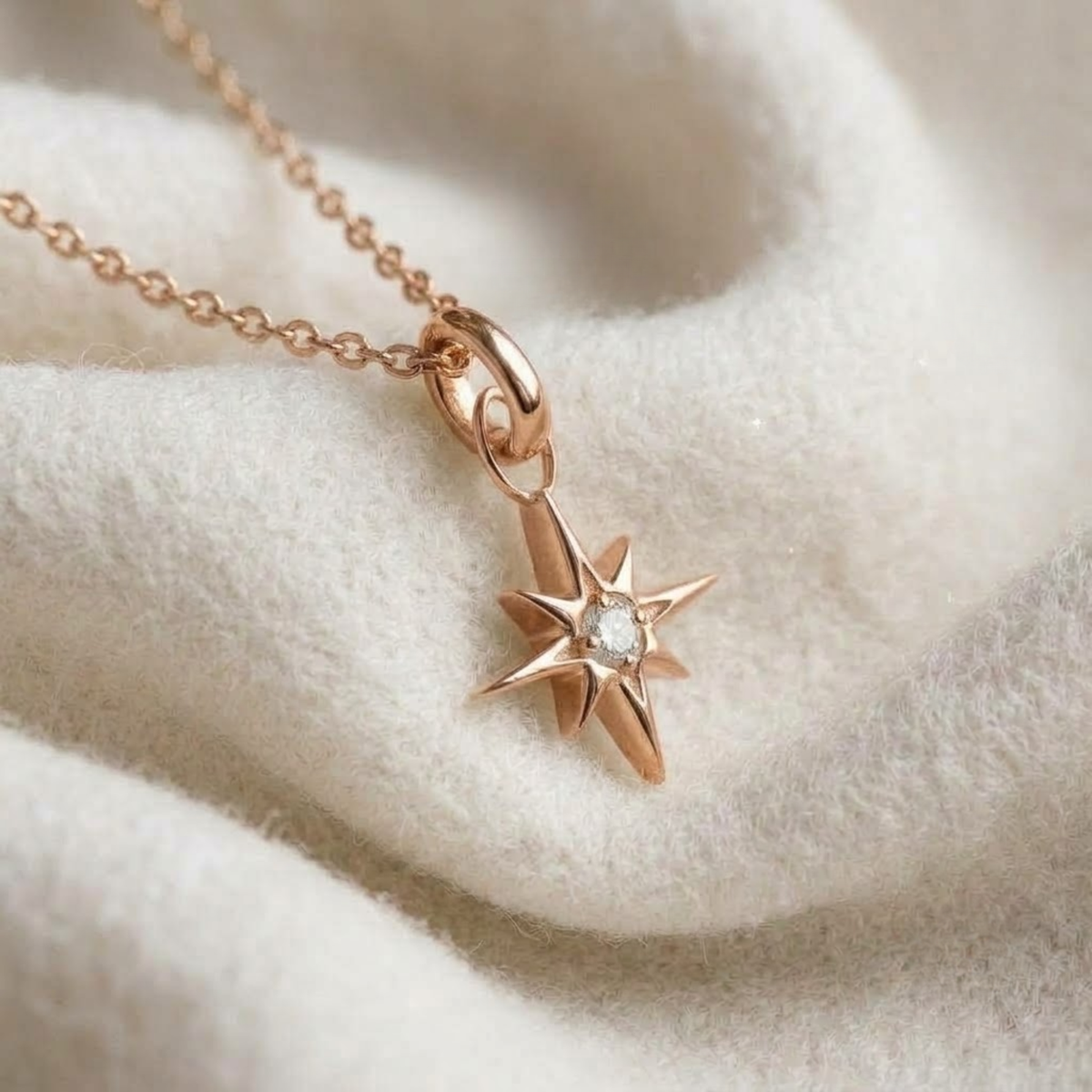 14K North Star Anhänger Halskette Zierlicher Sternenschmuck