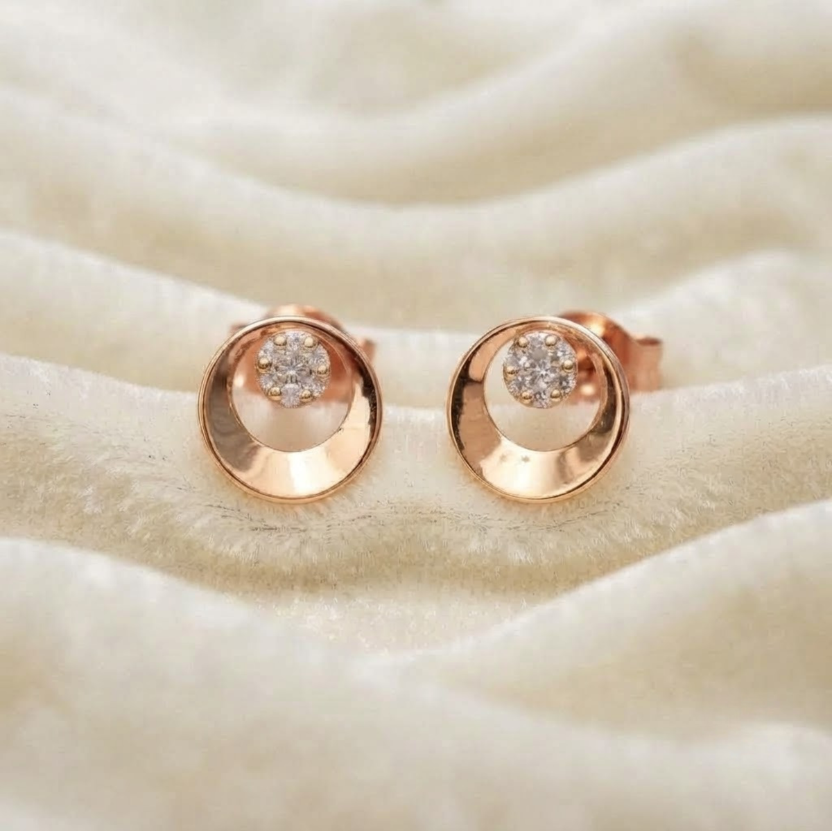 Round Diamond Circle Stud Earrings