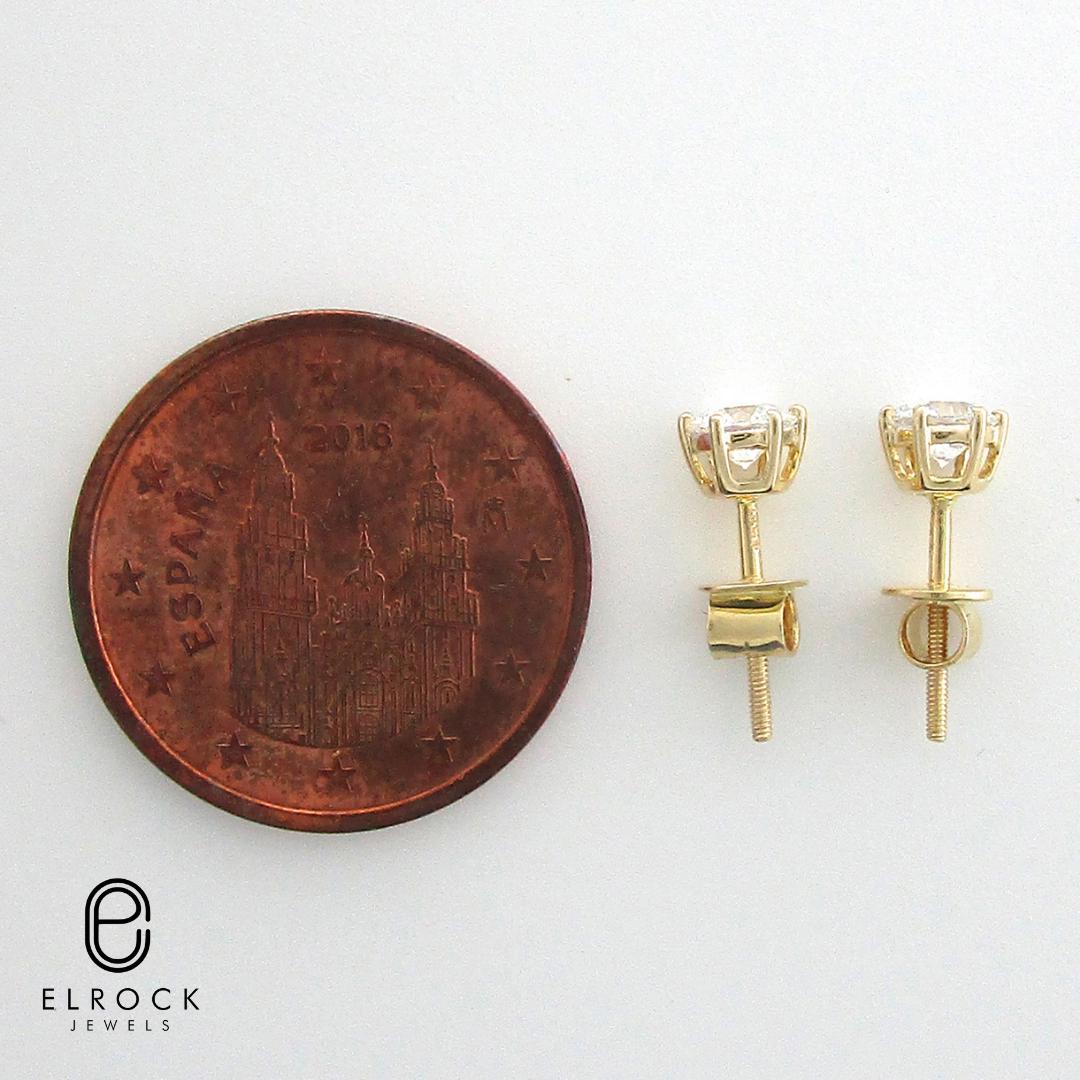 Round Diamond Earrings