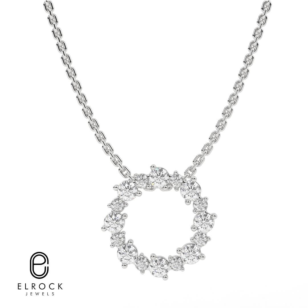 14K Solid Gold Circle Round Pendnat with Diamond