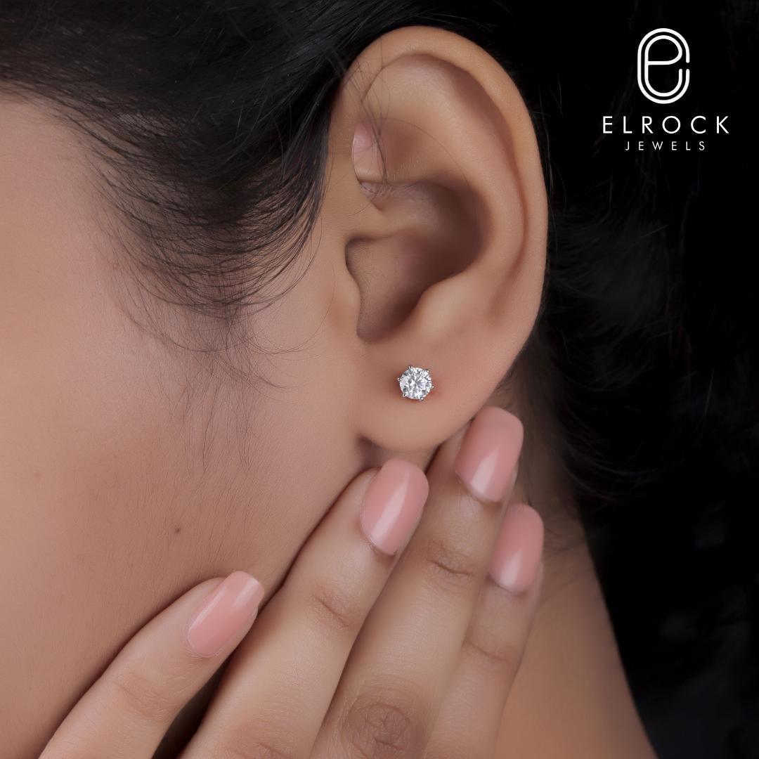 Round Diamond Earrings