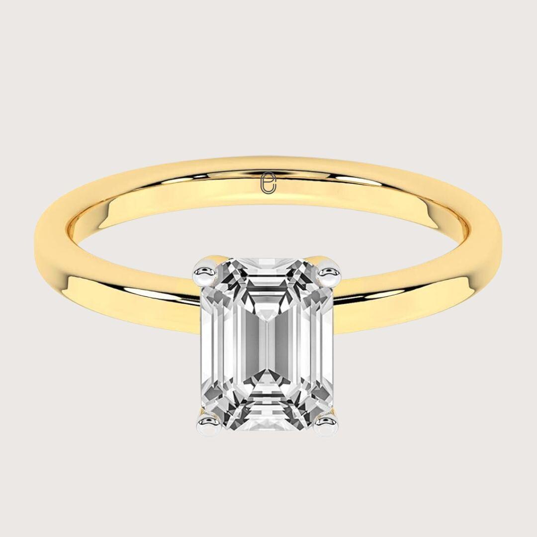 14K Gold Emerald Solitaire 4 Prong Setting Ring