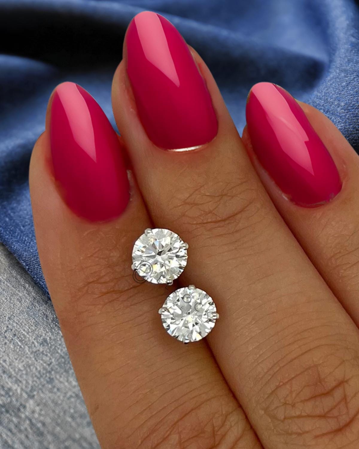Round IDEAL Cut 2 Carat Lab Grown Diamond Stud Earrings