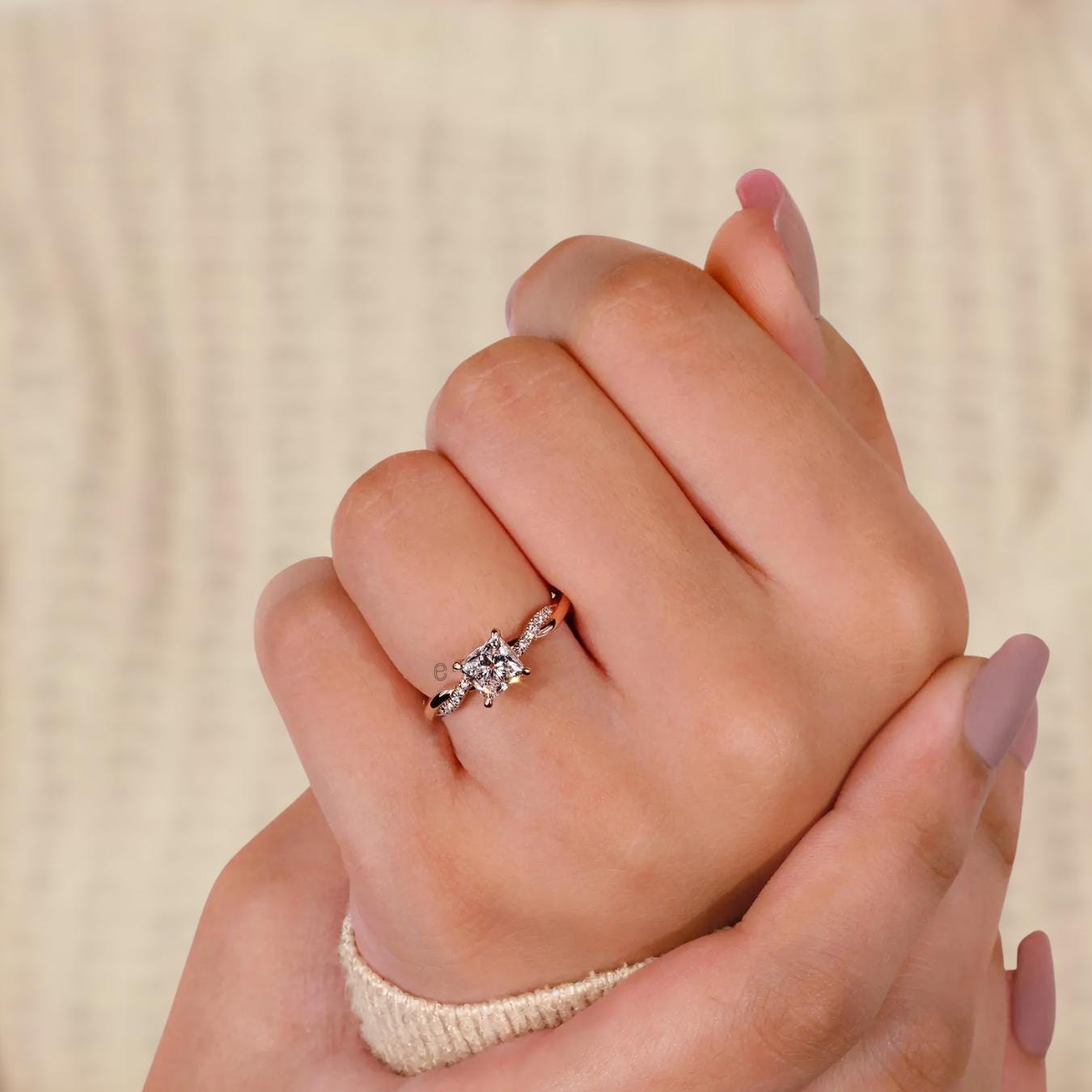 14K Gold 1 Carat Princess Cut Pave Setting Twisted Band Ring
