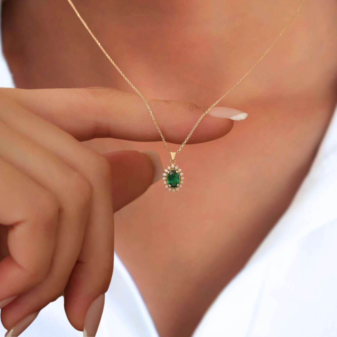 Emerald Gemstone Oval Cut