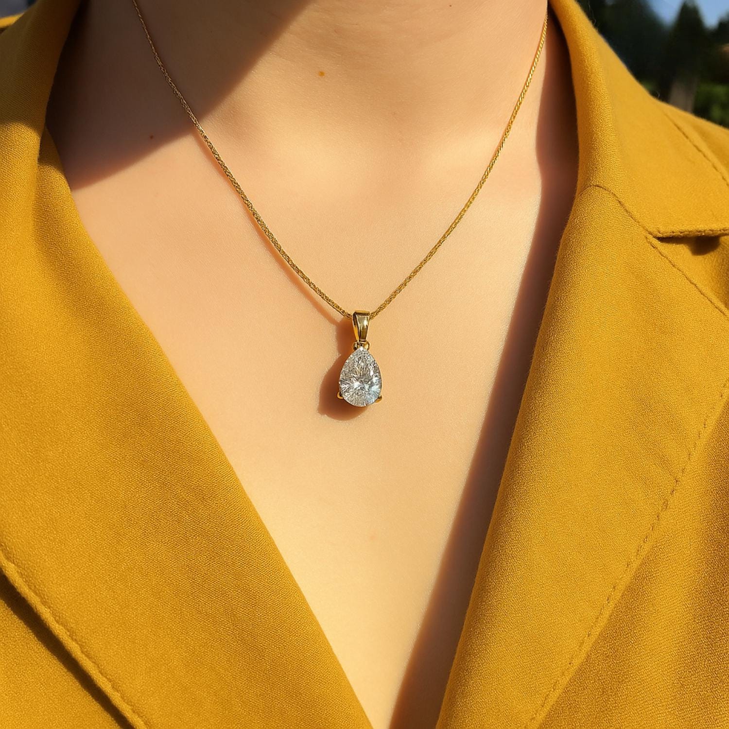 2.00 carat solitaire pendant Pear Cut Diamond Necklace Pear 14K Shaped diamond necklace lab-grown diamond.
