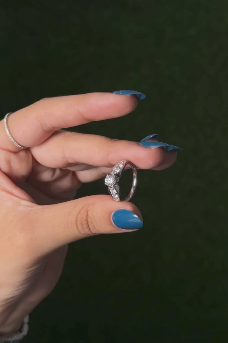 Round Cut Lab Grown Diamond Ring