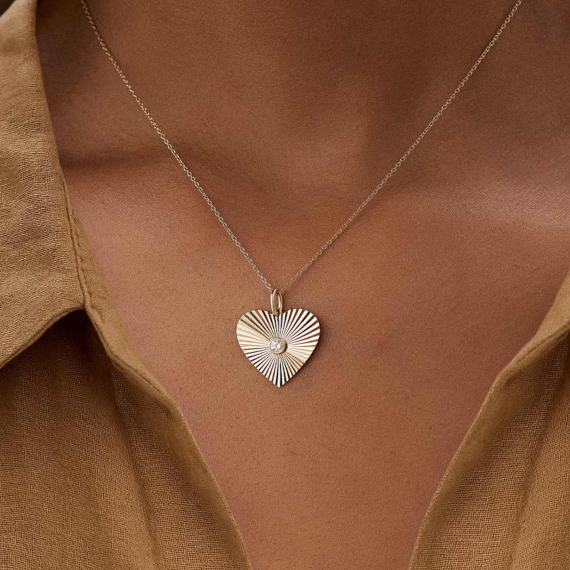 14K Gold Heart Shaped Diamond Cut Round Diamond Bezel Setting Necklace