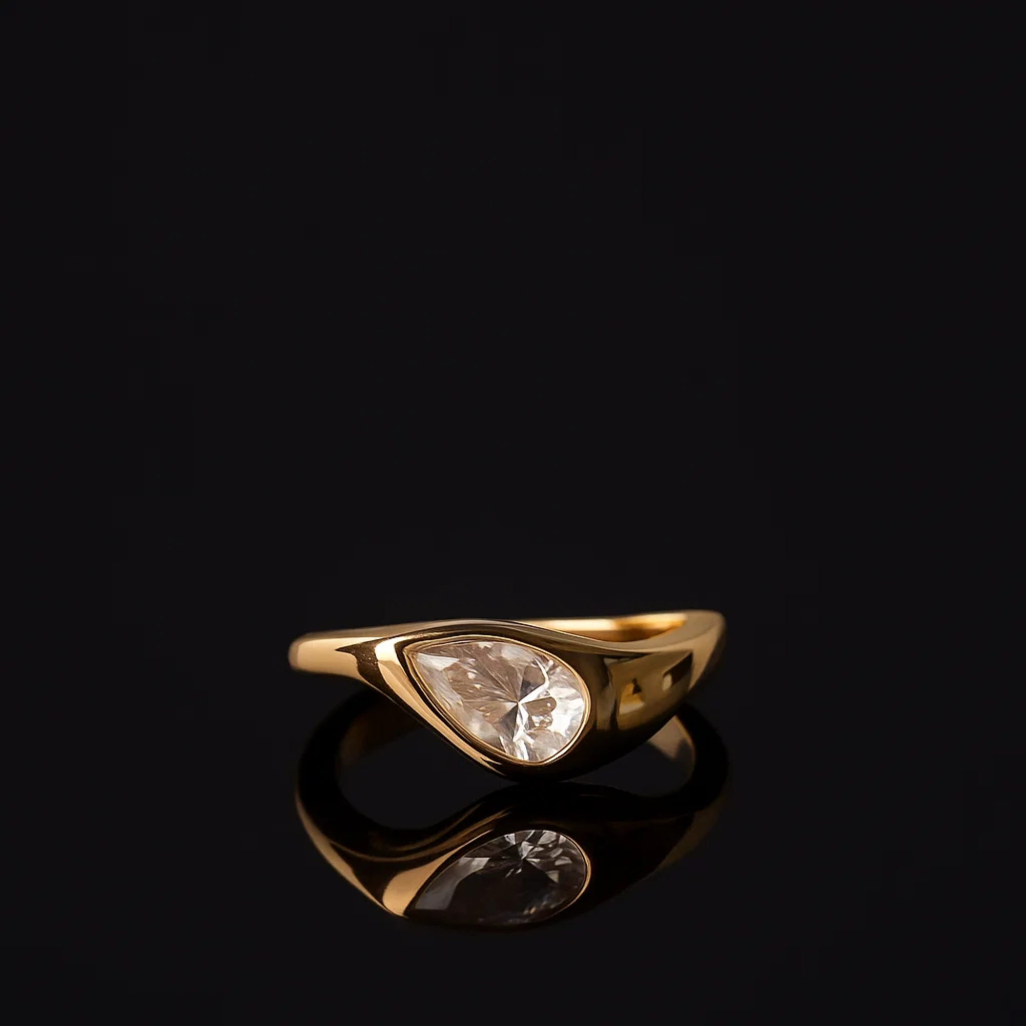  Gold Bezel Setting Pear Shaped Lab Grown Diamond Engagement Ring