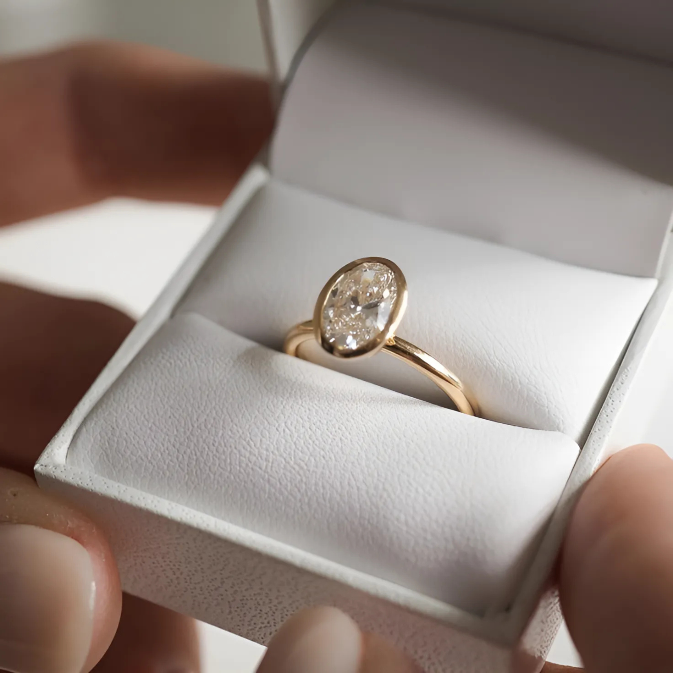 14K Solid Gold 2.00 ctw Oval Lab Grown Diamond Engagement Ring